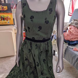 Hot Topic NECA Bella Swan Birthday Dress As Worn In Twilight New Moon Sz Small S